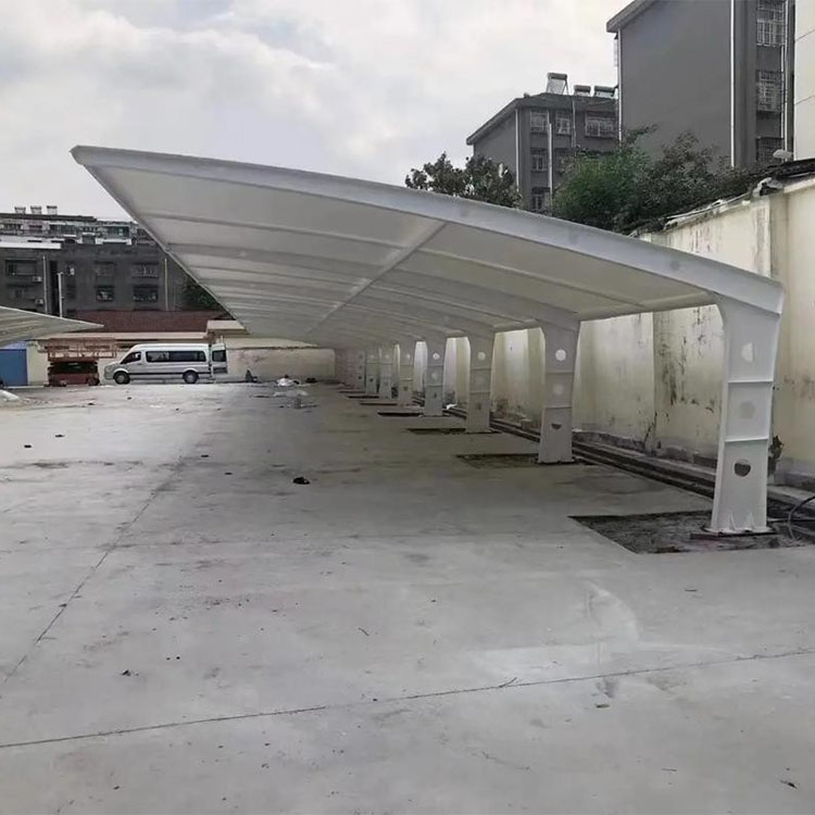 连山膜结构汽车棚